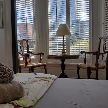 Vancouver Hideaway Guesthouse Zewnętrze zdjęcie