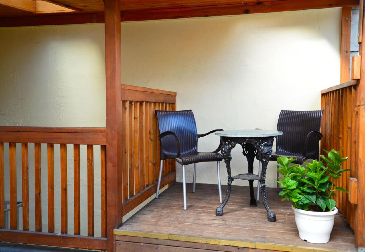 Vancouver Hideaway Guesthouse Zewnętrze zdjęcie