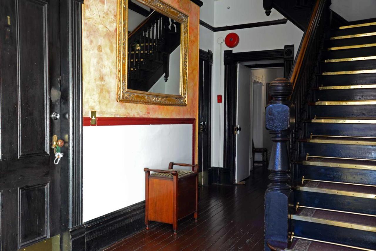 Vancouver Hideaway Guesthouse Zewnętrze zdjęcie