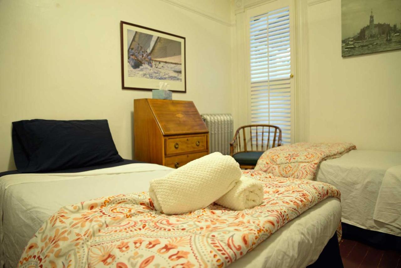 Vancouver Hideaway Guesthouse Zewnętrze zdjęcie